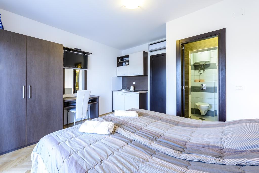 קאבטאט Apartments Niko מראה חיצוני תמונה