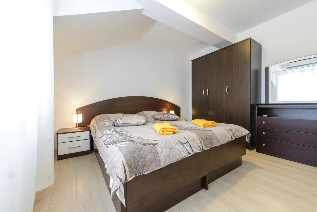 קאבטאט Apartments Niko מראה חיצוני תמונה
