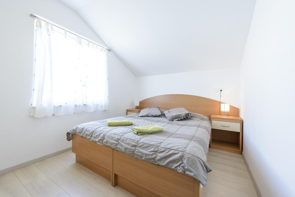 קאבטאט Apartments Niko מראה חיצוני תמונה